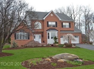 136 Rutherford Rd, Mahwah, NJ 07430