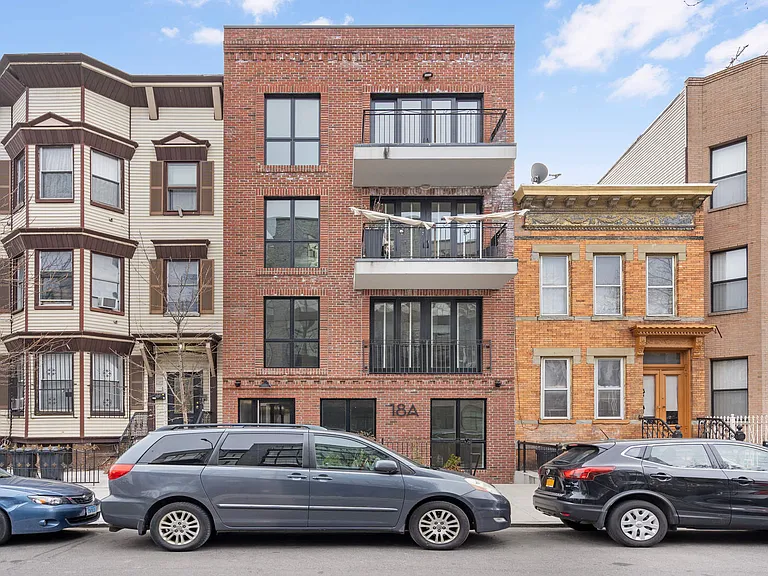 18A Bleecker St #3A — Photo 8