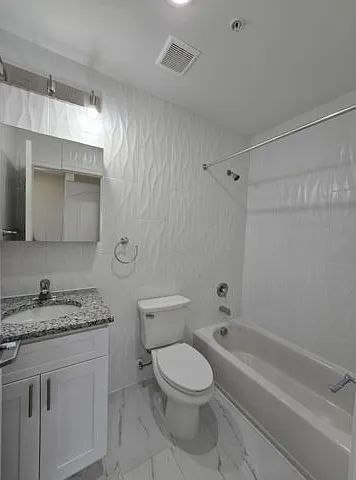 512 Kearny Ave #202 — Photo 10