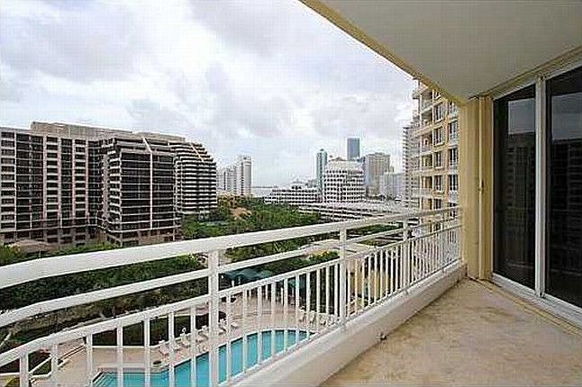 2nd image of 888 Brickell Key Dr APT 1111