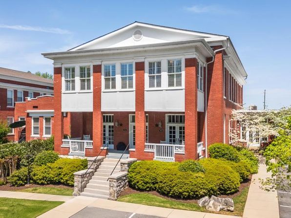 16 Euclid Ave, Chickamauga, GA 30707