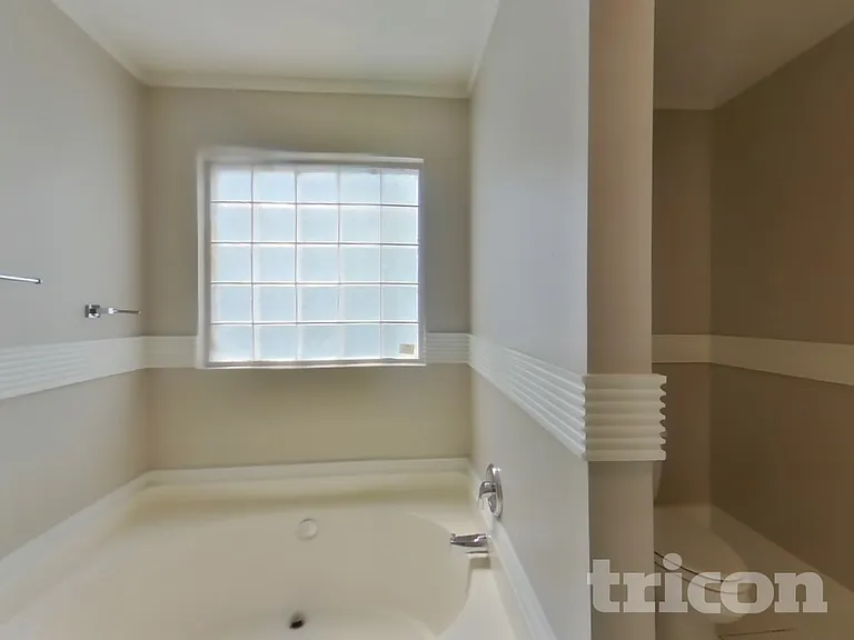 636 Sadler Glen Dr — Photo 11