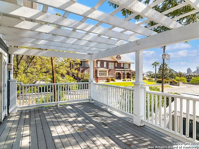 702 W French Pl — Photo 37