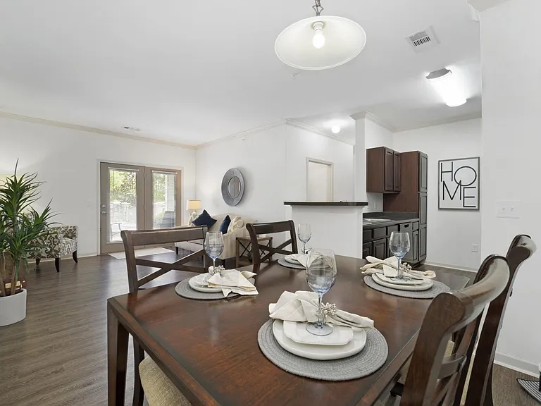 Two Bedroom - 2 Bed / 1 Bath - 928 Sq.Ft.