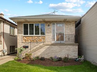 6856 W Montrose Ave, Harwood Heights, IL 60706