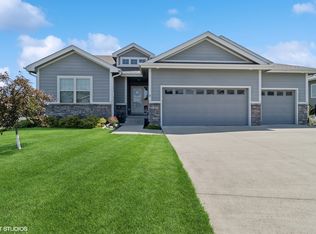 1337 S 7th St, Adel, IA 50003