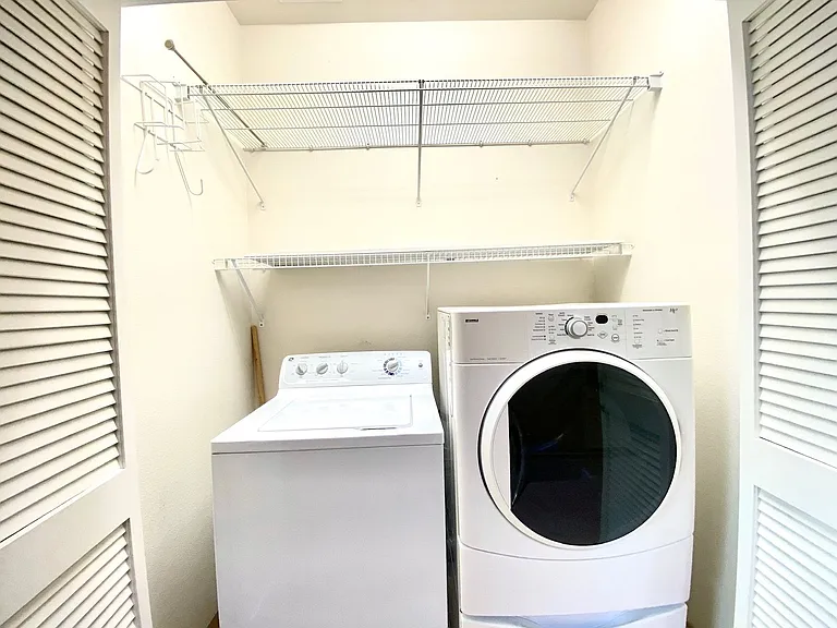 3110 SW Dolph Ct #B4 — Photo 17