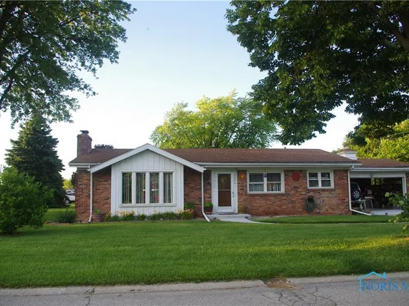 5364 Grosse Point Pkwy, Toledo, OH 43611