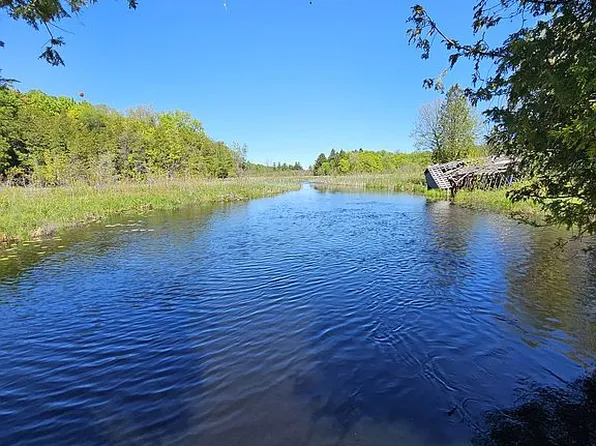 14101 Thomas Rd, Harrisville, NY 13648