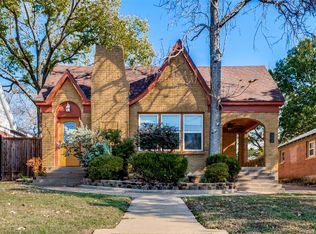 214 S Briscoe Blvd, Dallas, TX 75211