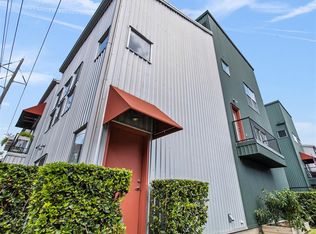 902 Ruthven St, Houston, TX 77019