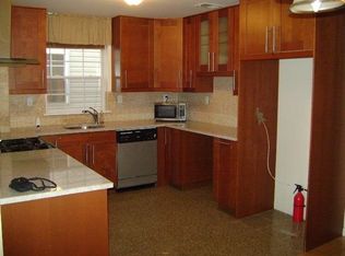 106 McAdoo Ave #1, Jersey City, NJ 07305