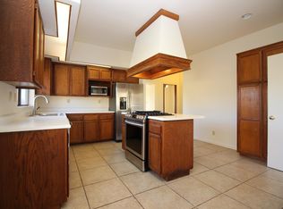 5581 Sebastopol Ave, Sebastopol, CA 95472