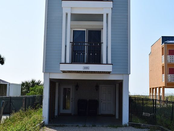 3rd image of 104 W Gorrie Dr