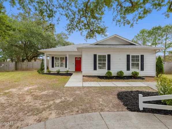 13004 Alta Vida Ct, Gulfport, MS 39503