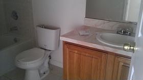 5th image of 638 Captiva Cir