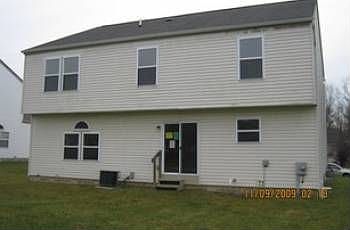 2nd image of 256 Pinecrest Dr