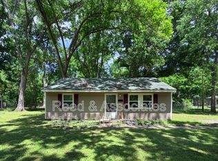 6874 Commander Rd, Millington, TN 38053