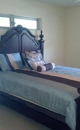 3rd image of 1166 Hillsboro Mile APT 22