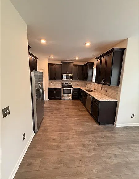 134 Brookline Dr — Photo 9