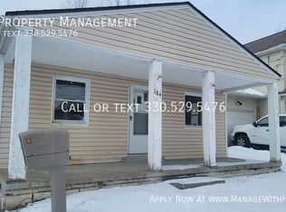 184 Prairie Dr, Akron, OH 44312