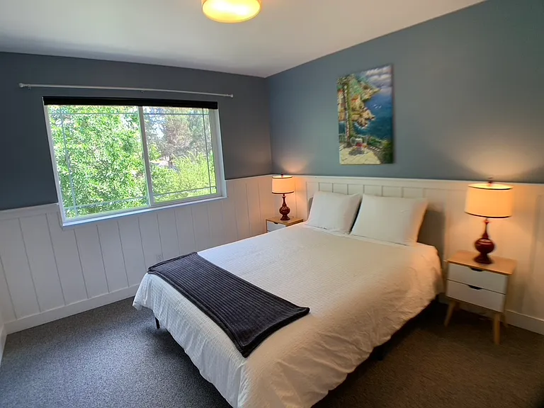 1702 SE Karena Ct — Photo 16