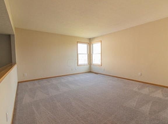 4th image of 136 Winesap St