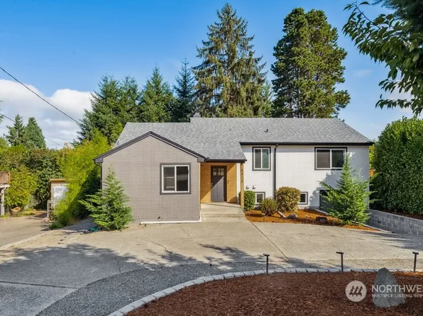 8313 S 19th Street, Tacoma, WA 98466