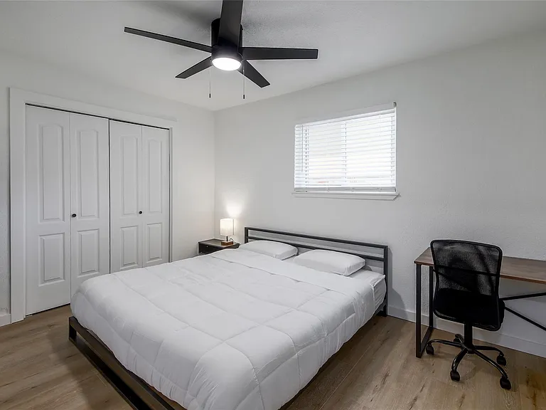 10509 Macmora Rd #B — Photo 13