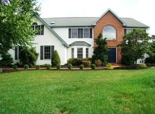 301 Chestnut Hill Rd, Temple, PA 19560