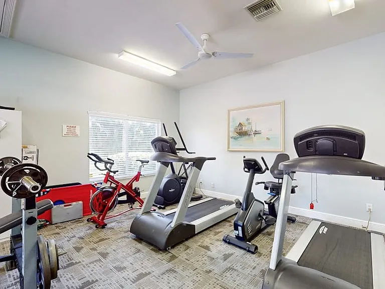 350 Robin Hood Cir #202 — Photo 36