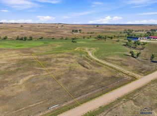 13 Corral Ct, Belle Fourche, SD 57717