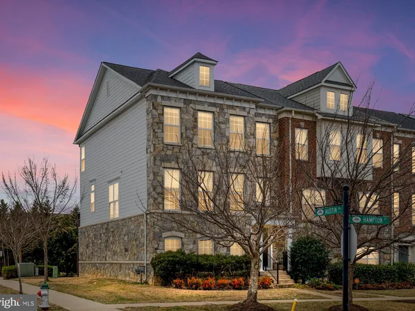 1126 Hampton St, Fredericksburg, VA 22401