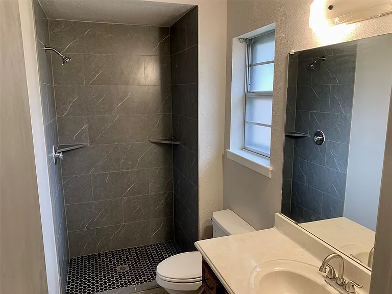 9914 El Chaco St — Photo 11