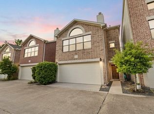 650 Westcross St Unit 68, Houston, TX 77018