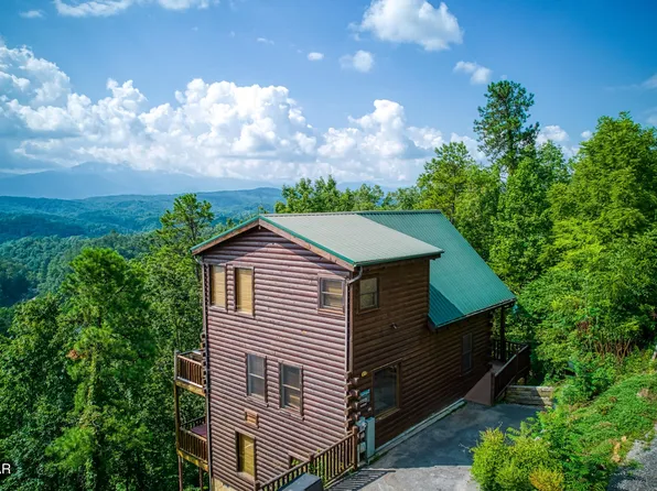 2251 Upper Middle Creek Rd #4, Sevierville, TN 37876