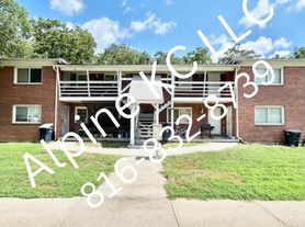2501 Van Brunt Blvd, Kansas City, MO