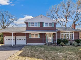 1095 Chapel St, Stratford, CT 06614