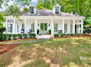 110 Sweetwater Ln, Fairhope, AL 36532