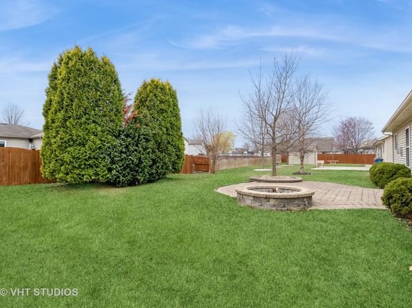 1837 Anne Ln, Morris, IL 60450
