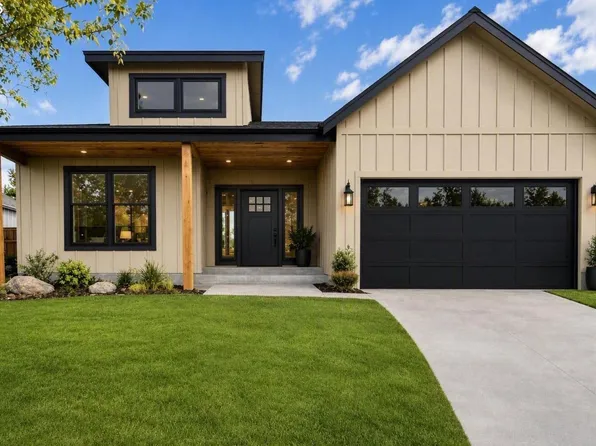 1160 SE Bugle Ave, Warrenton, OR 97146