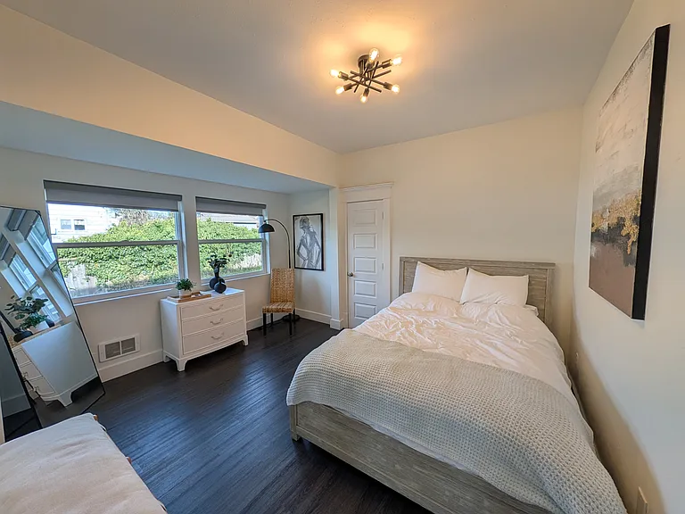 2423 Highland Ave #1 — Photo 8
