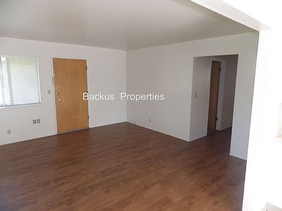 4th image of 664 Carmelita Dr Unit 07
