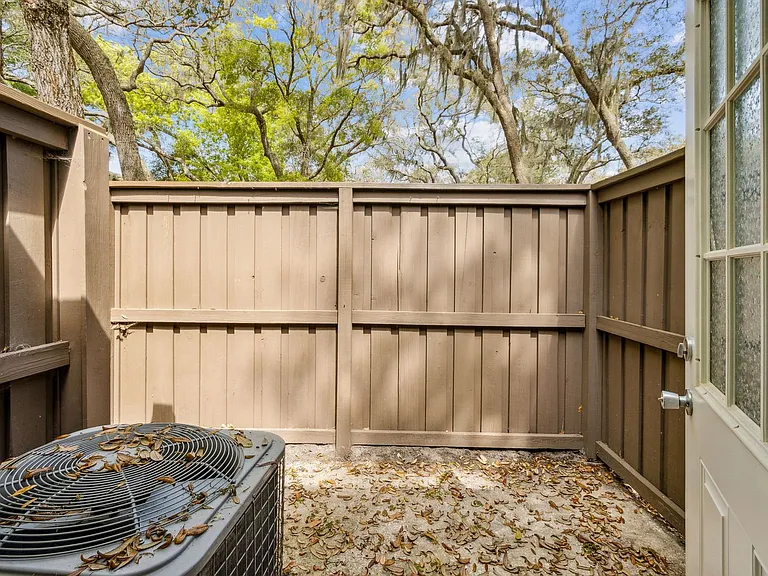 1786 Mariners Walk — Photo 32