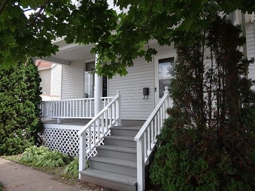 2nd image of 1016 Marinette Ave