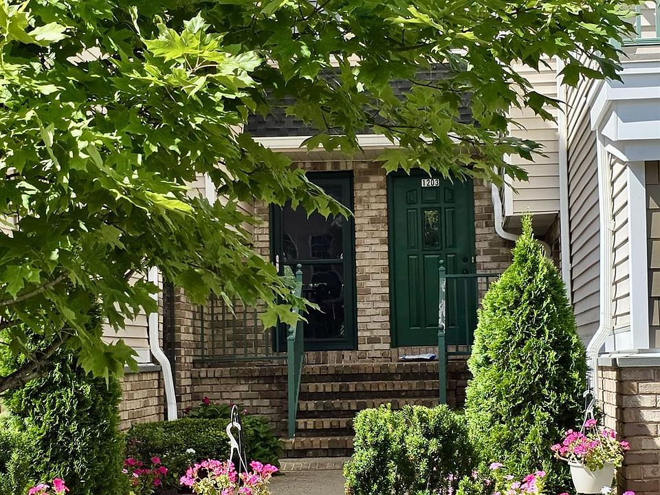 1st image of 1203 Rhoads Dr