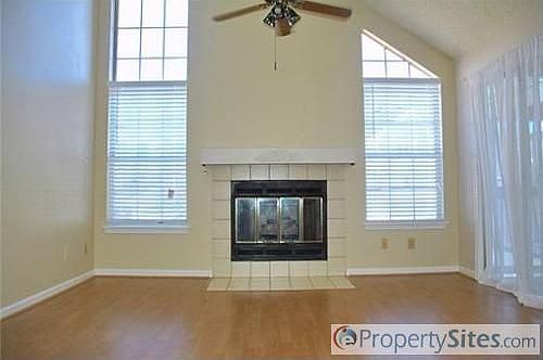2nd image of 4205 Laurel Green Cir