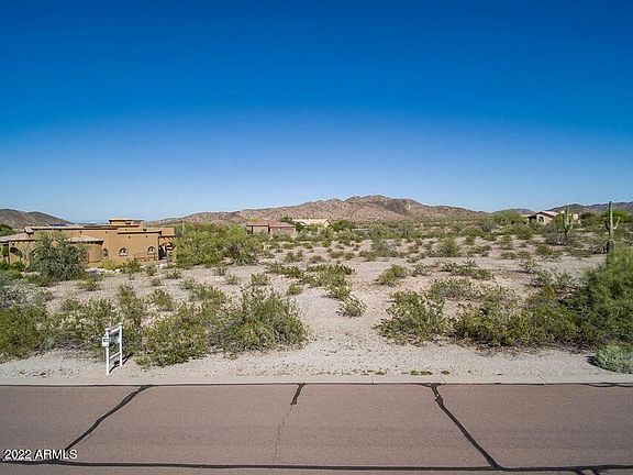 5th image of 9083 S Krista Dr E