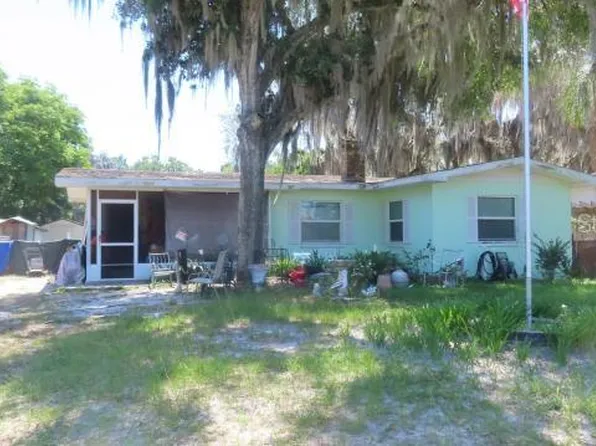 904 Oak Dr, Leesburg, FL 34748