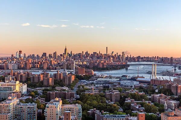 Rented by MNS | media 18